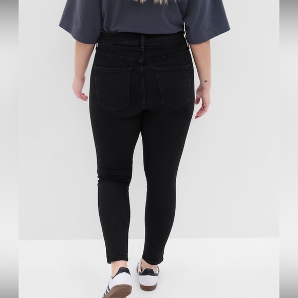 NWT! GAP Black High Rise Universal Jeggings - Size 34/18 💙 - Picture 6 of 7